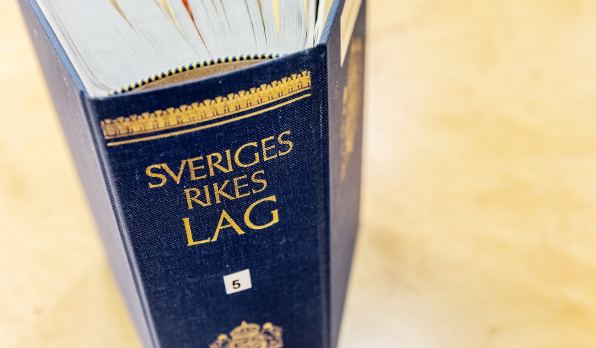 Lagbok, detaljbild från Sveriges Domstolar