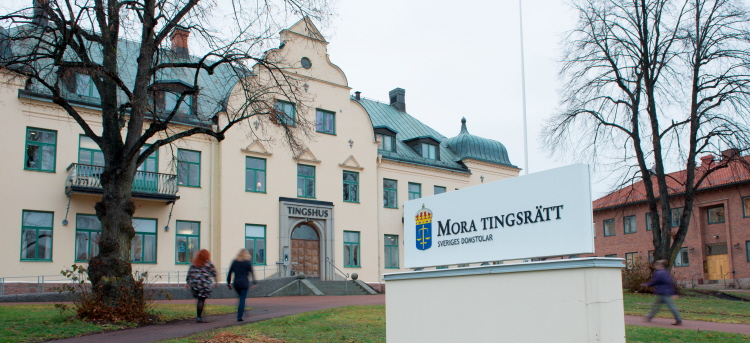 Mora tingsrätts byggnad. Foto.